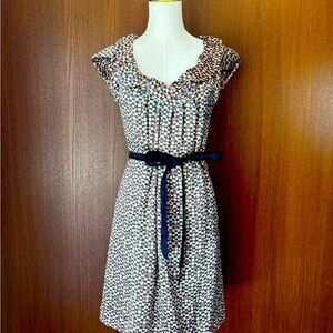 Elegant Multicolor Patterned Dress with Belt